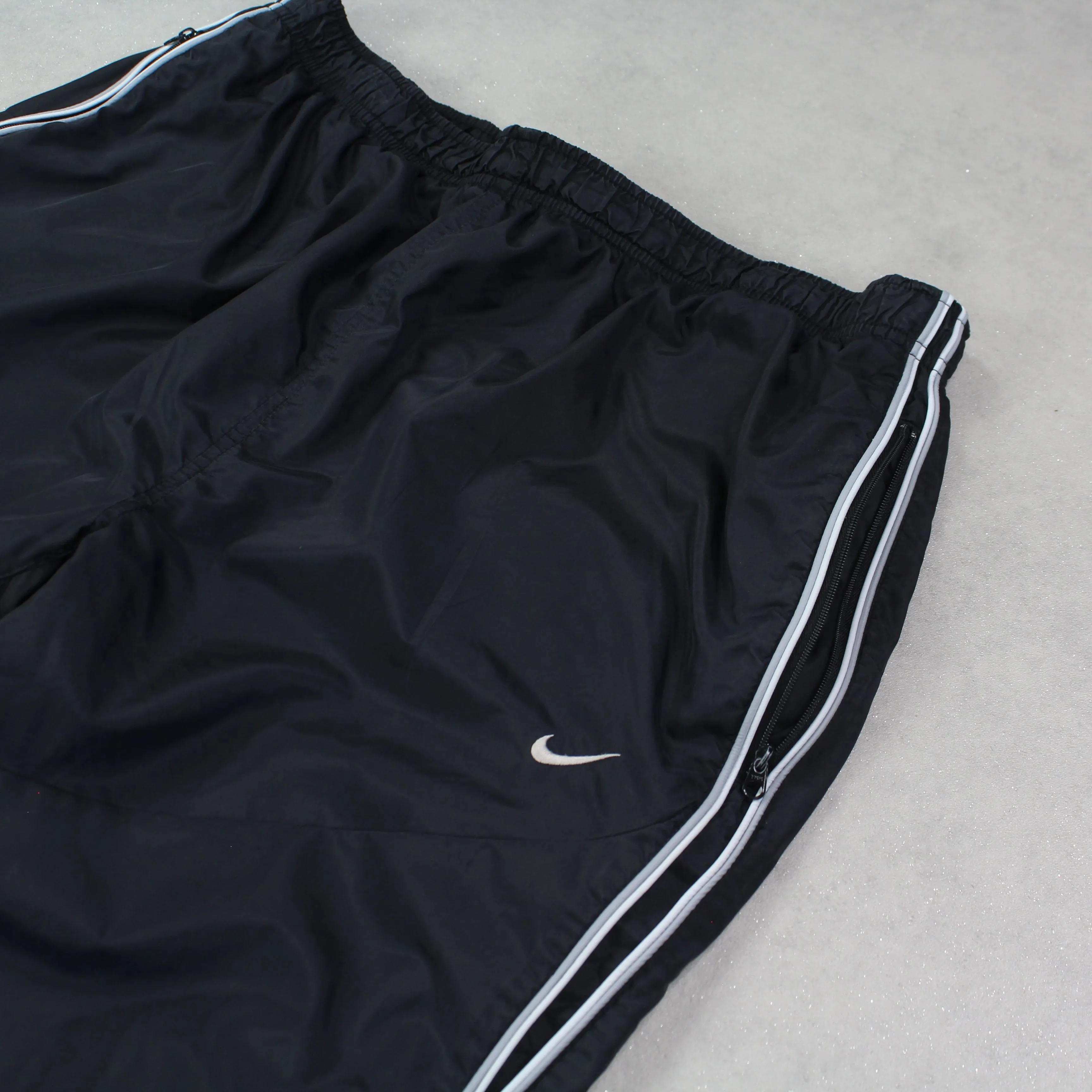 SUPER RARE 00s Trackpants Black Image - 3