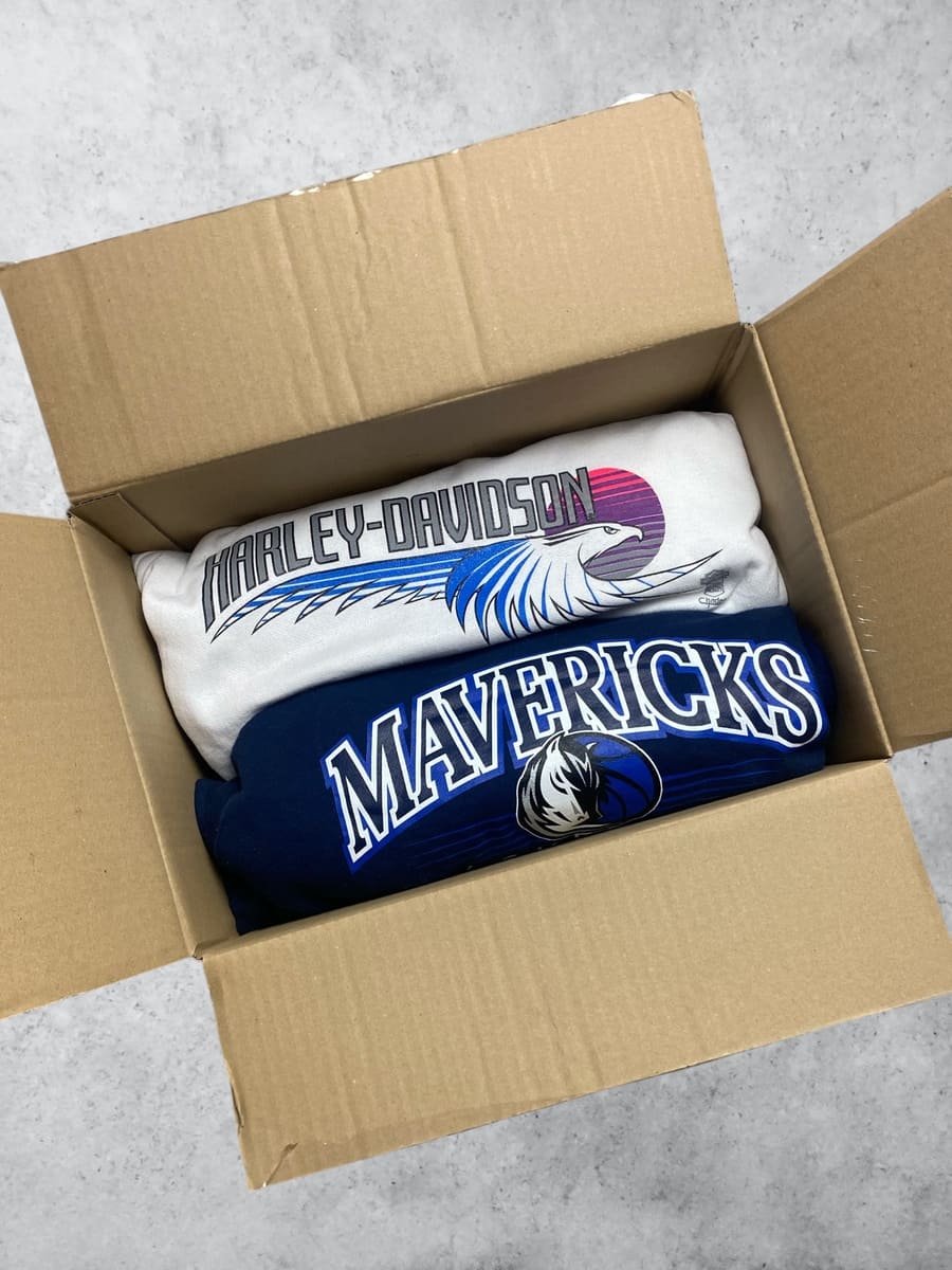 10x Branded Vintage Sweaters Box