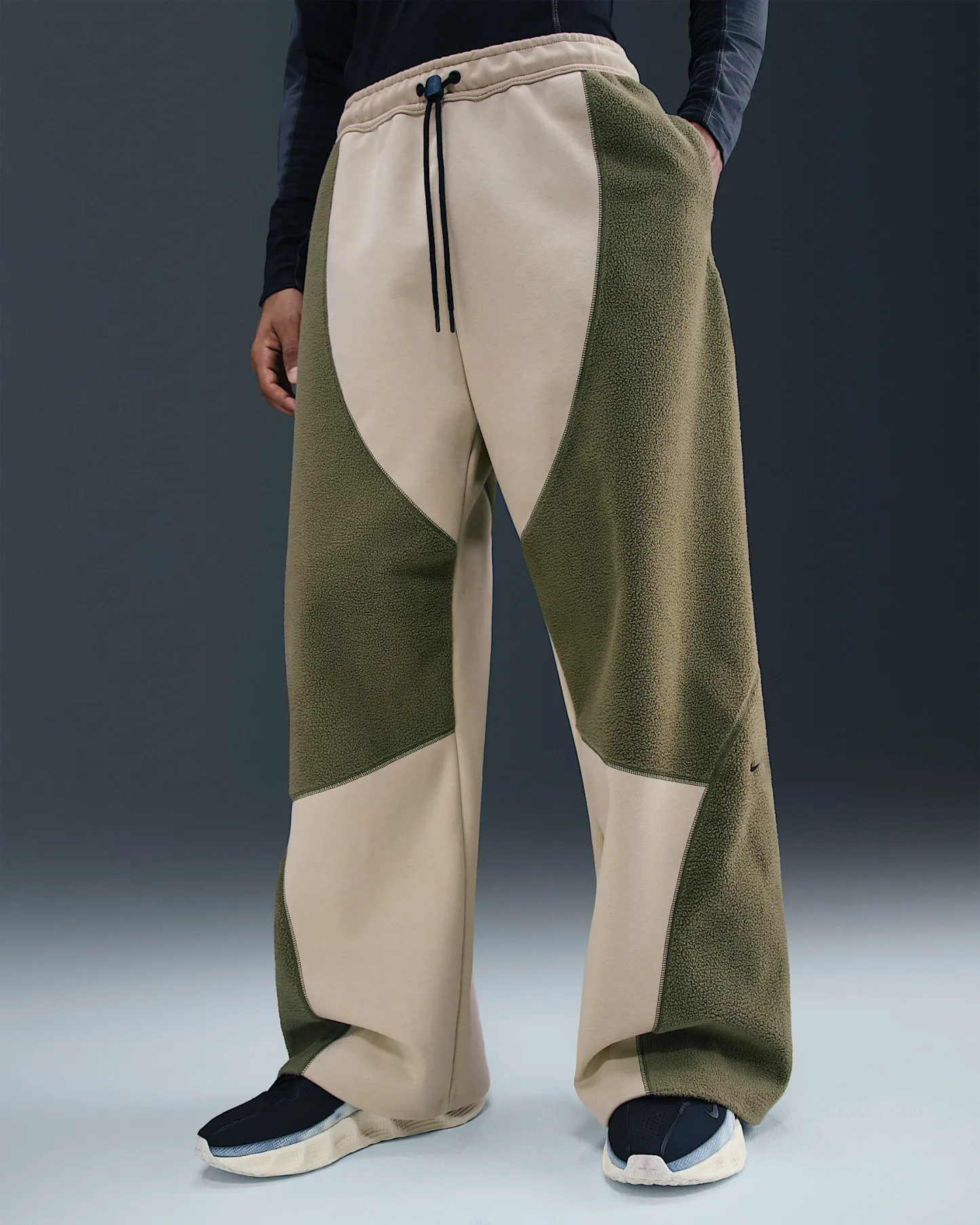 Tech Boreas Men's Oversized Hoodie