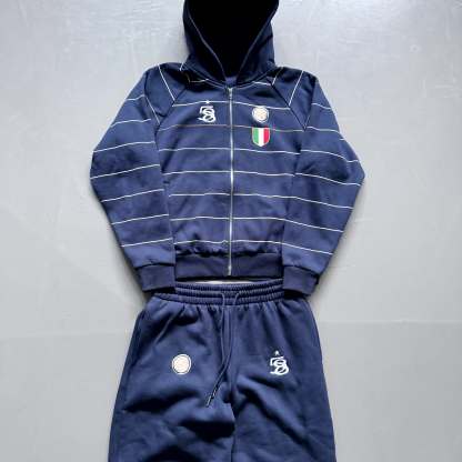  Exclusive Sweatsuit