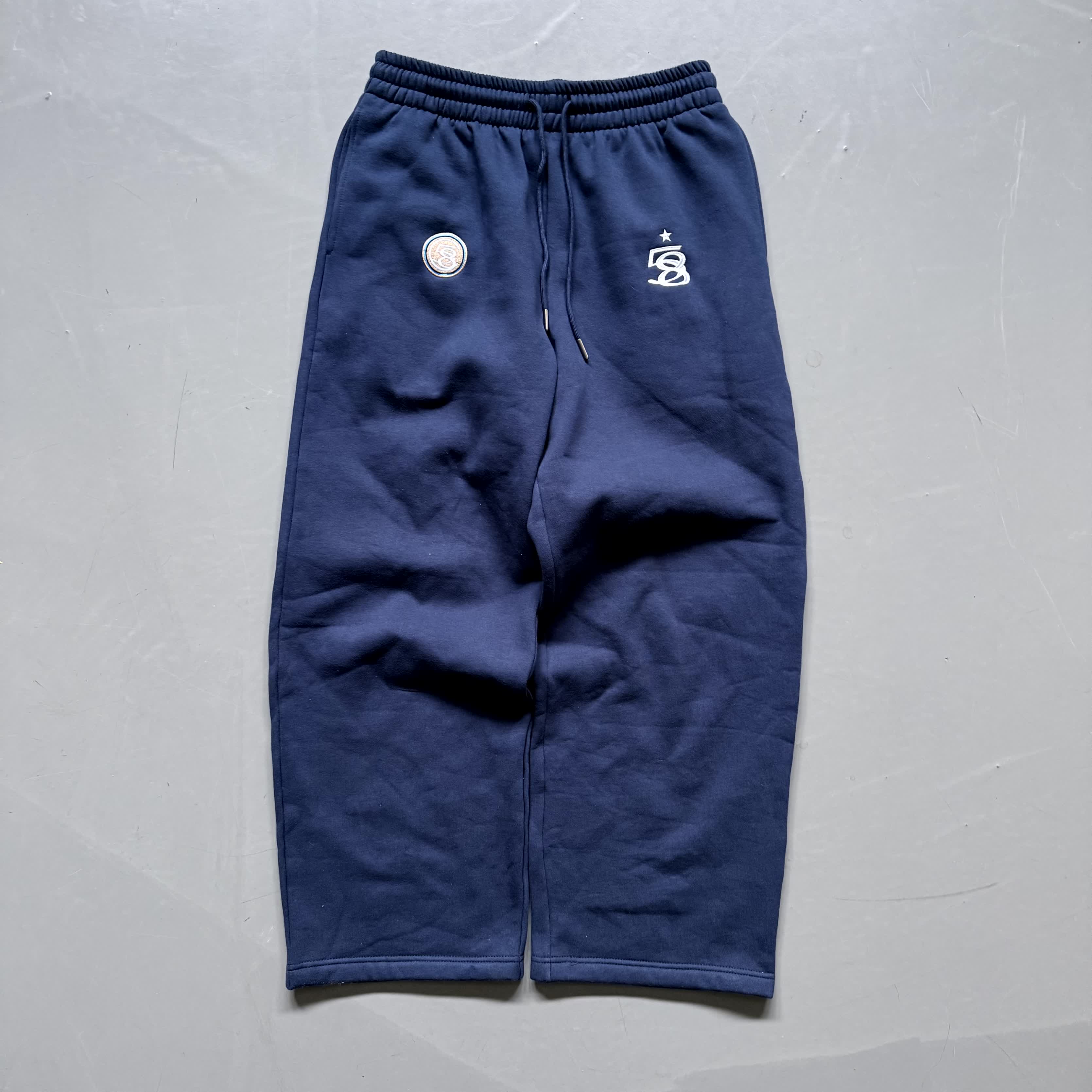  Exclusive Sweatsuit