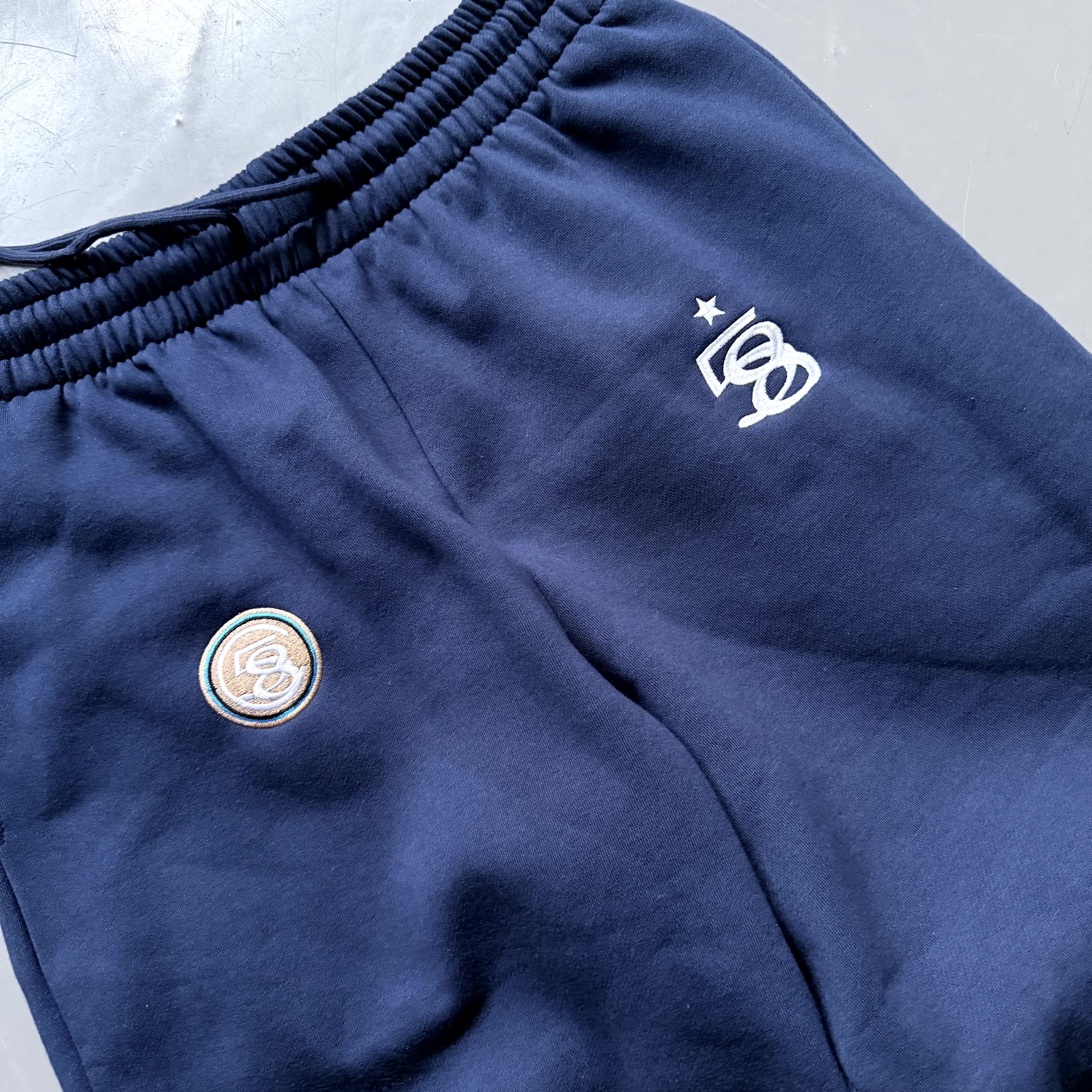  Exclusive Sweatsuit