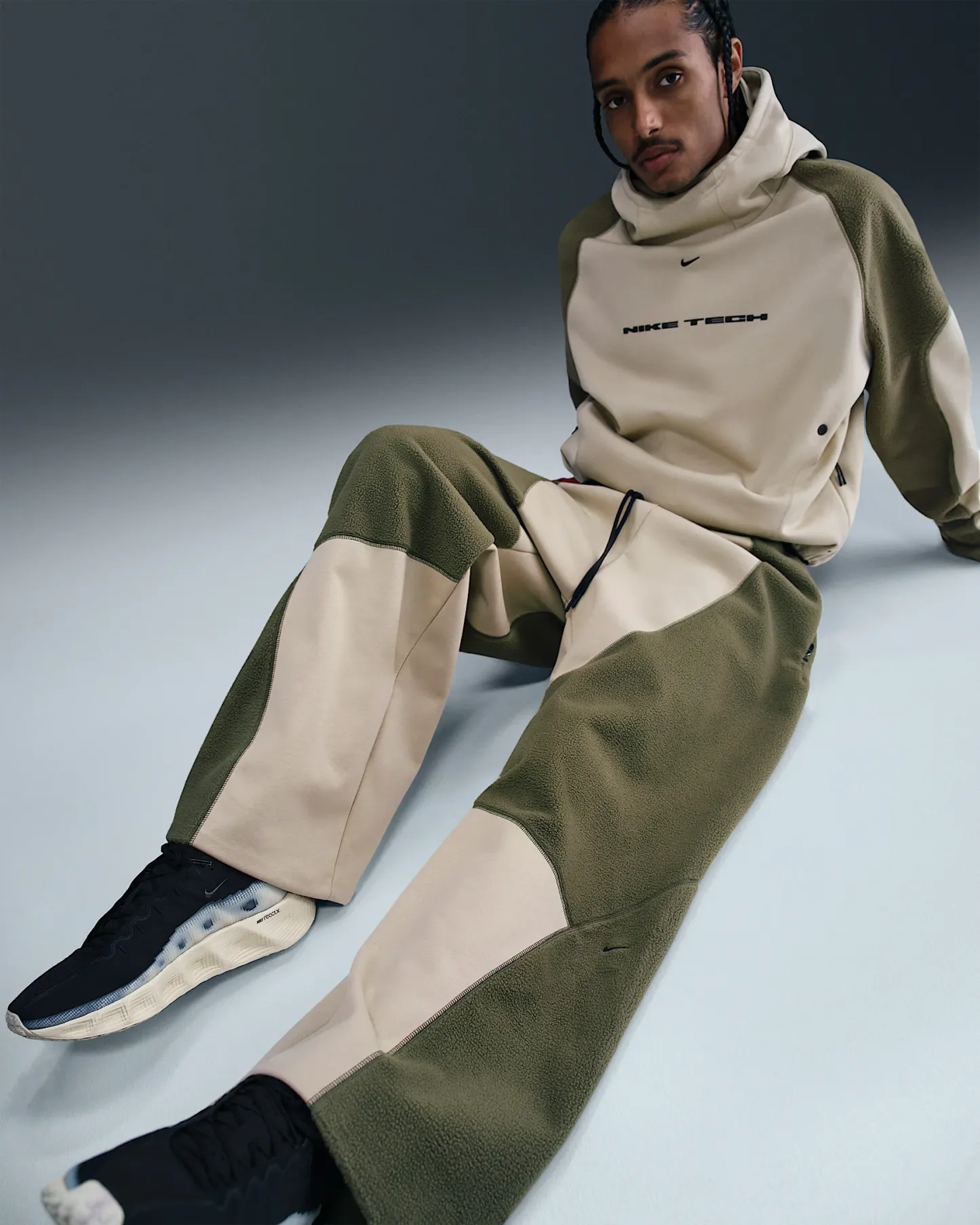 Tech Boreas Men's Oversized Hoodie