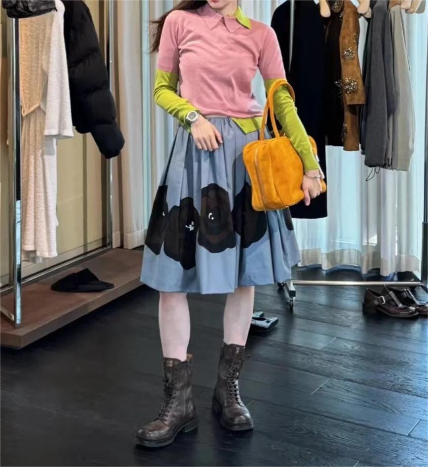 MIU25SS Printed Design Pod Half Skirt