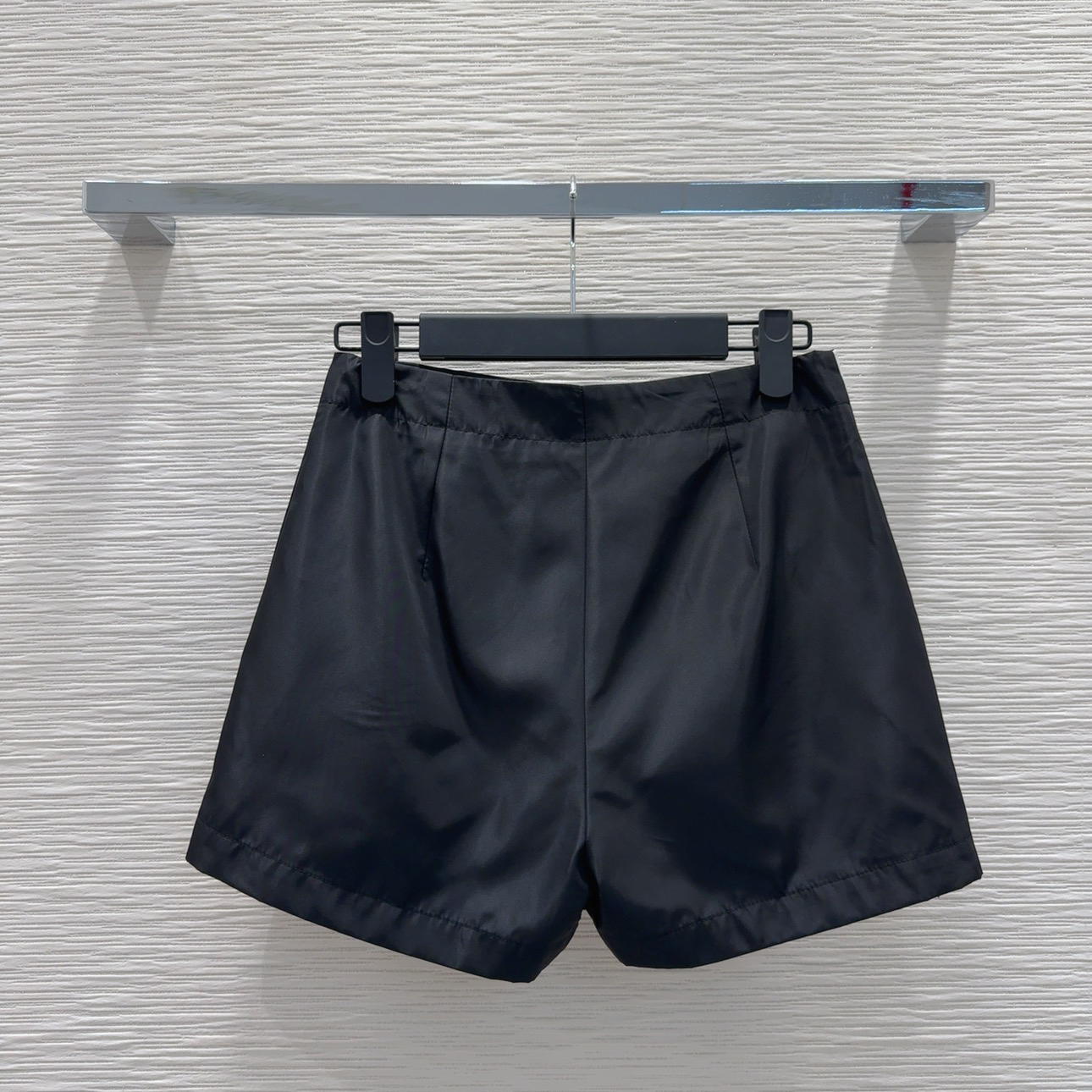 DIO25SS Black Breathable Dress Shorts