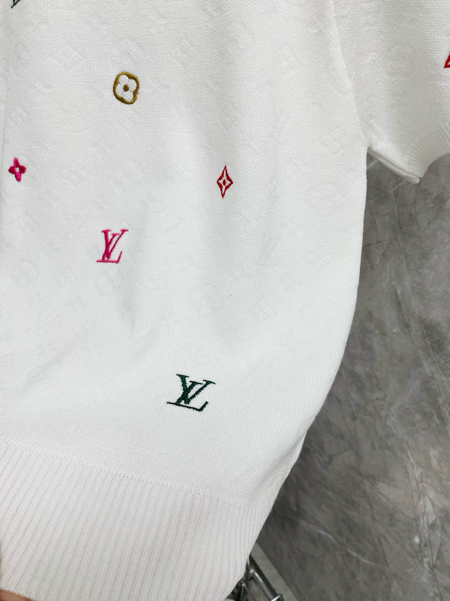 Louis Vuit25SS Flower Colourful Embroidery Embellished Round Neck Short Sleeve