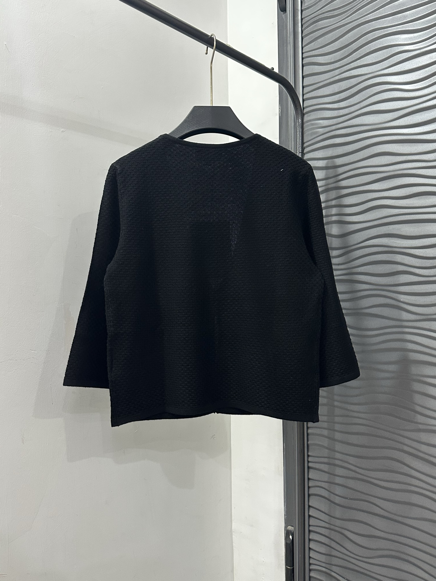 CHANE25SS Knitted V-neck Cardigan