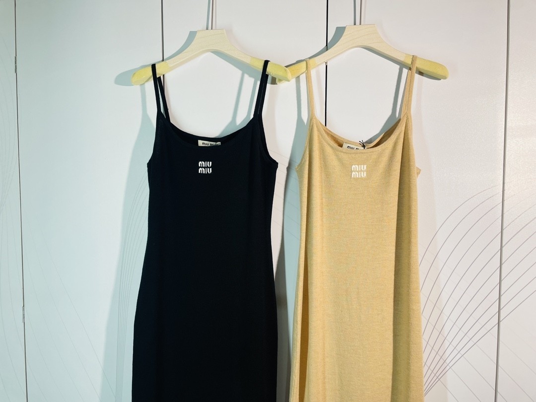 Miu New Halter Slim Dresses