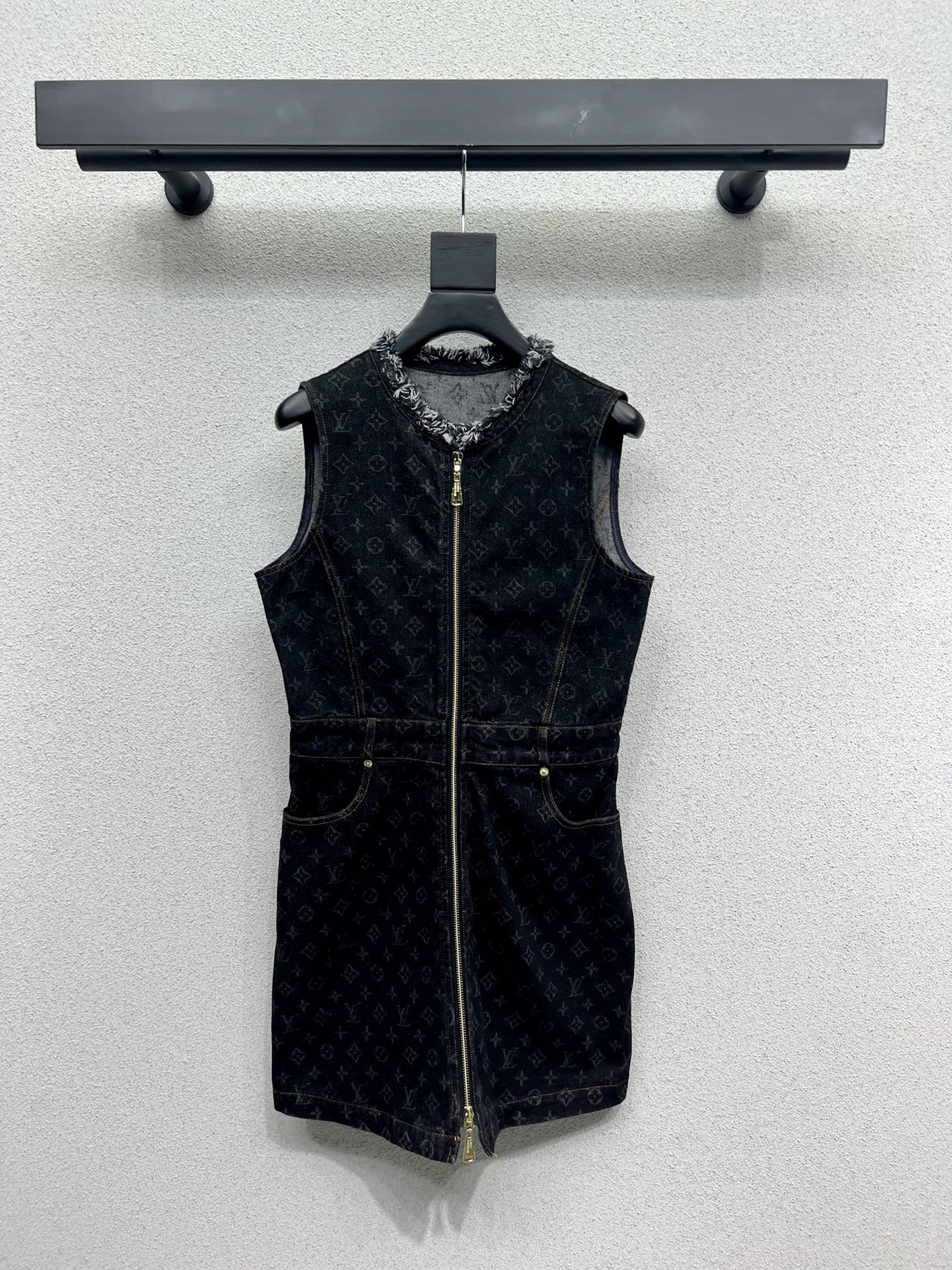 LOUIS VUIT25SS Classic Denim Dress