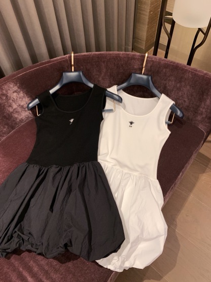 DIO25SS Embroidered Hem Patchwork Puffy Dress