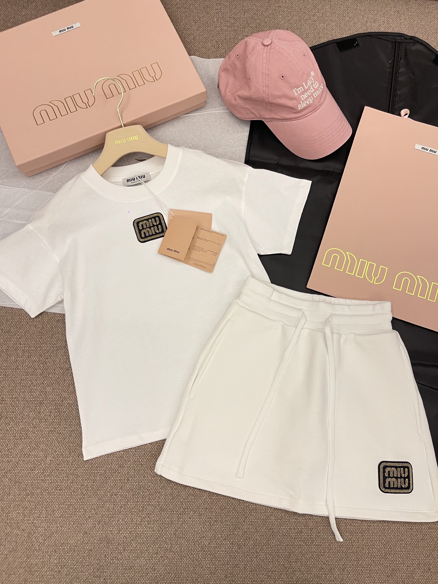 MIU25SS Gold Embroidery Letter Short Sleeve Half Dress Set