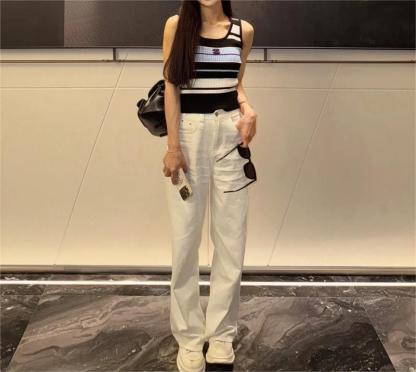 CHANE25SS Striped Knit Vest