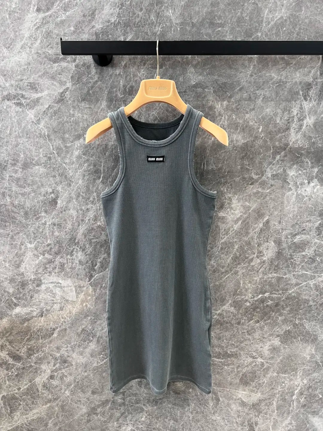 MIU25SS round neck slimming stretch cotton undershirt dress