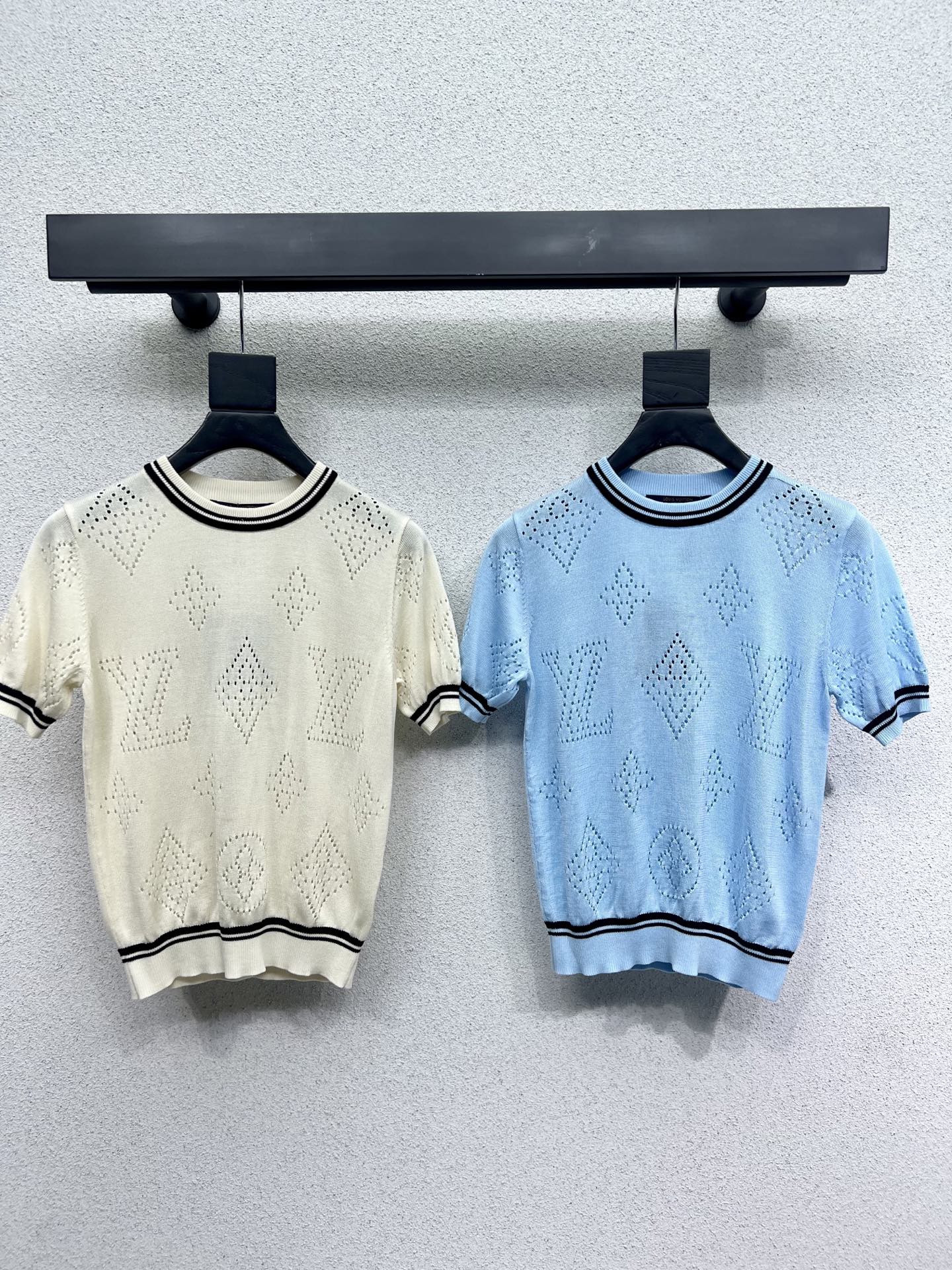 LOUIS VUIT25SS knitted wool short sleeve top