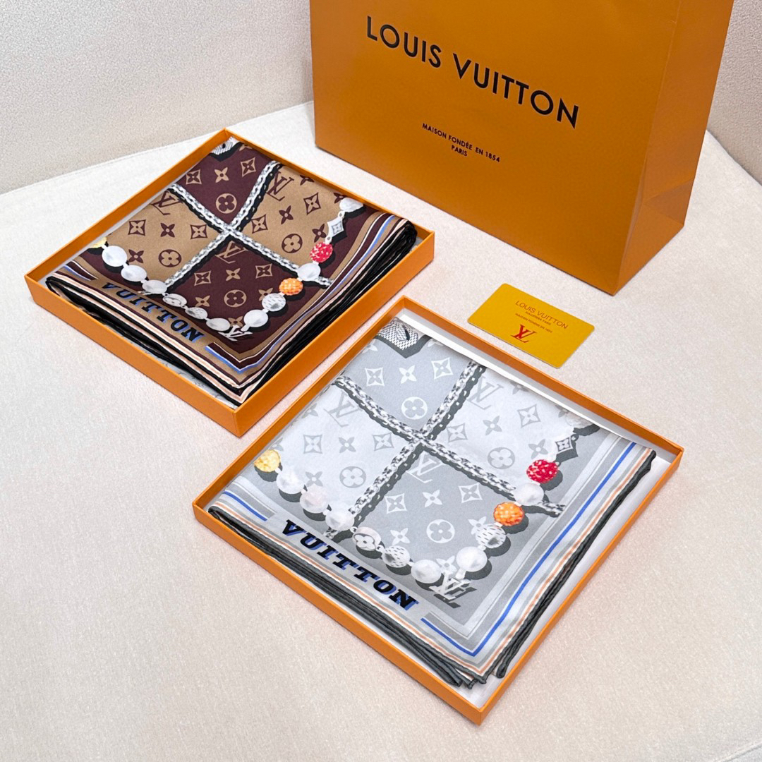 Louis Vuit 90x90cm Mulberry Silk Square Scarf