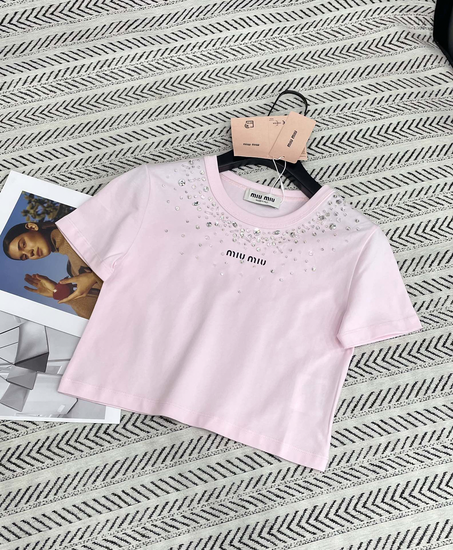 MIU25SS Handmade Starry Star Beaded Pattern Letter Short T-Shirt