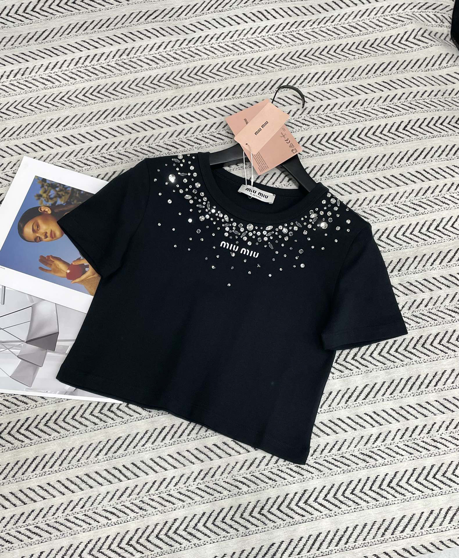 MIU25SS Handmade Starry Star Beaded Pattern Letter Short T-Shirt