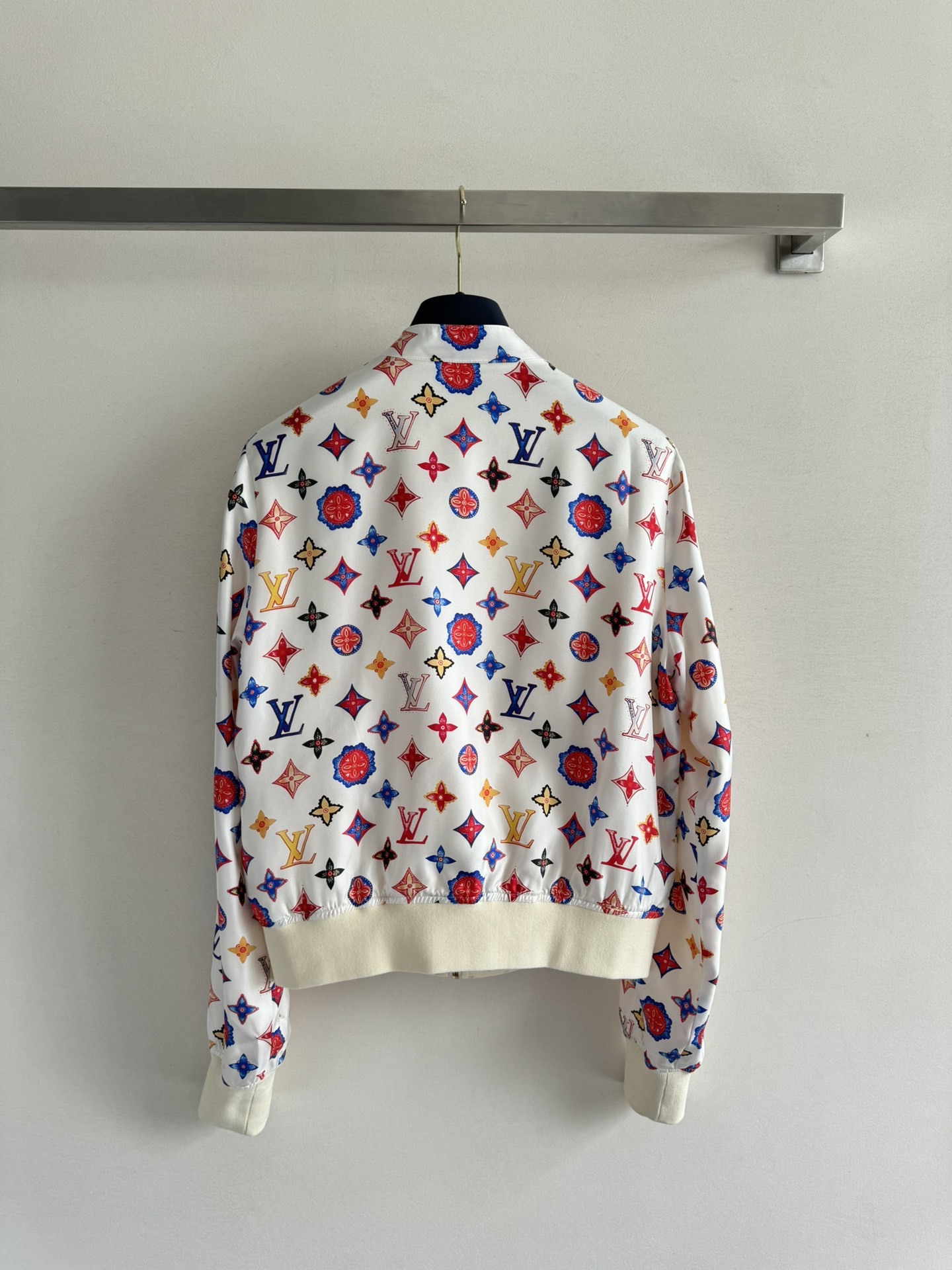 Louis vuit25SS stand-up collar double-sided printed design silk jacket