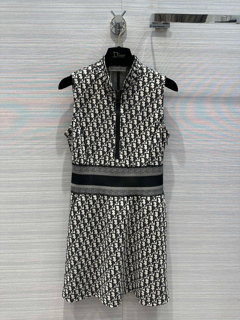 DIO three-dimensional knit jacquard dress