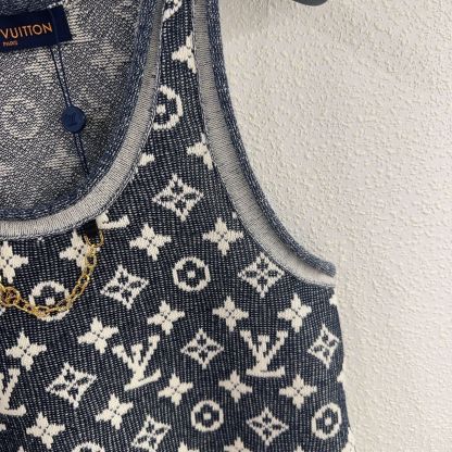 LU25SS Chain Logo Knit Vest