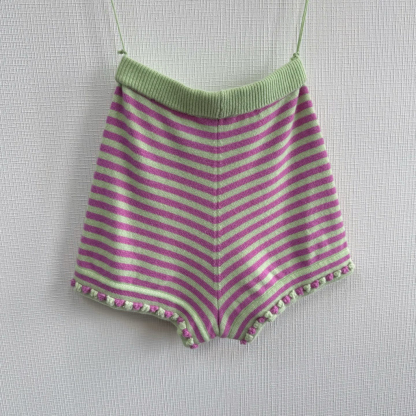 CHANE25SS pearl chain cashmere shorts