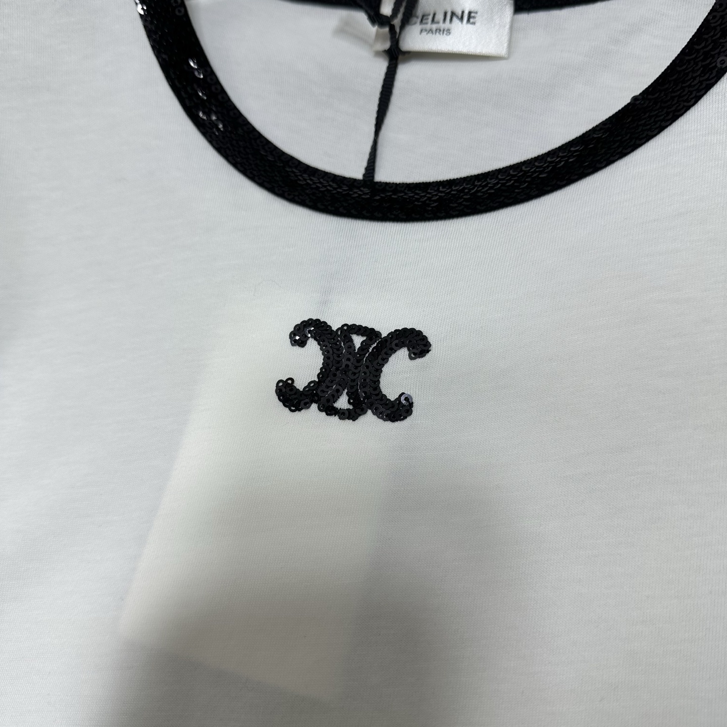 CHANE25SS Colorblocked Round Neck Logo Embroidery Slim Fit Short Sleeve T-Shirt