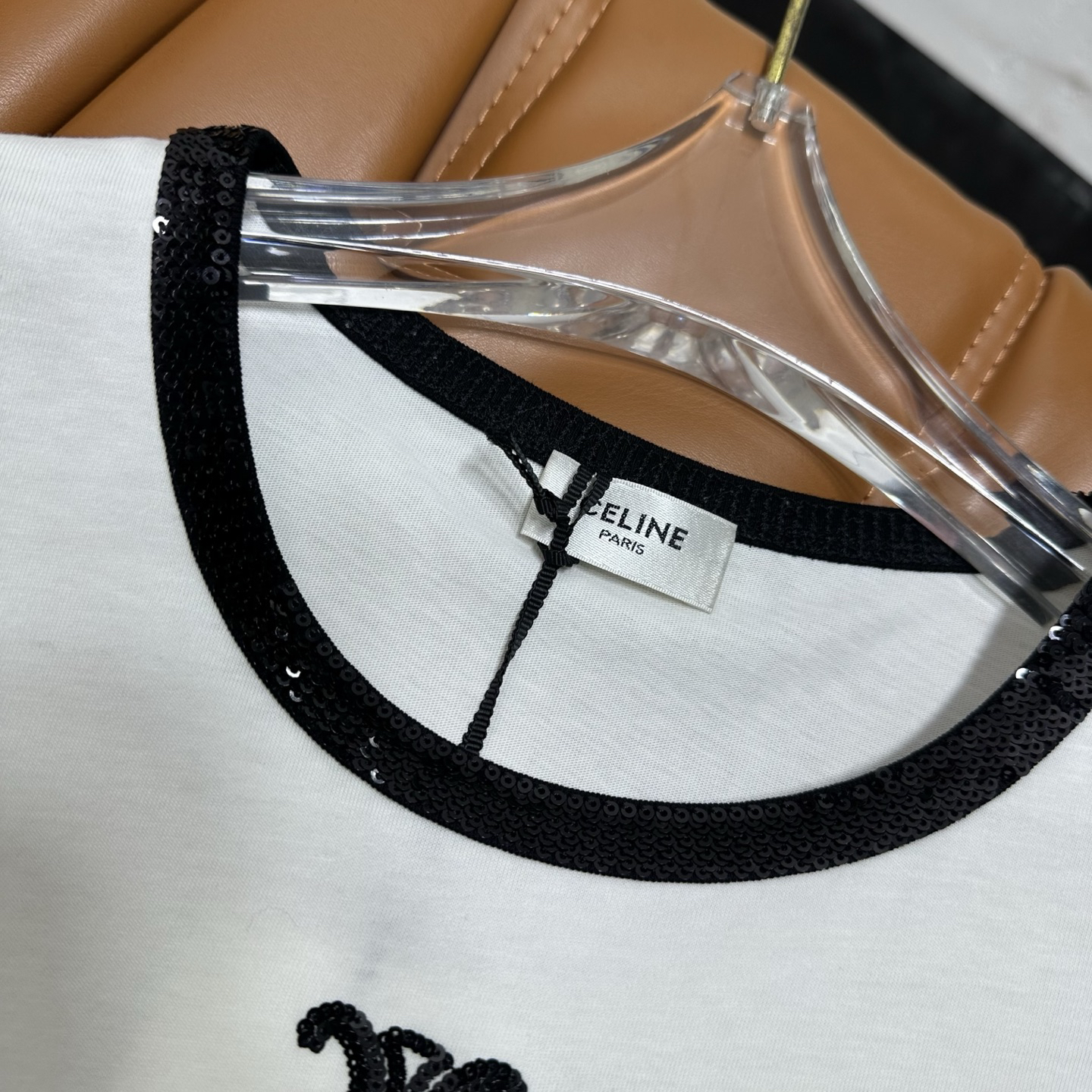 CHANE25SS Colorblocked Round Neck Logo Embroidery Slim Fit Short Sleeve T-Shirt