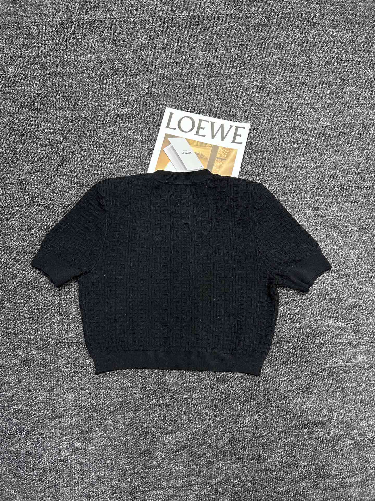 BAL Gold Thread Jacquard Round Neck Short Sleeve Cardigan