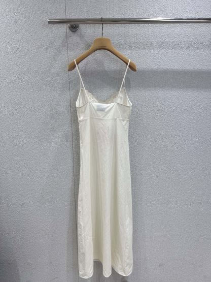 MIU25SS Ivory Embroidered Waist-Closing Long Halter Dress