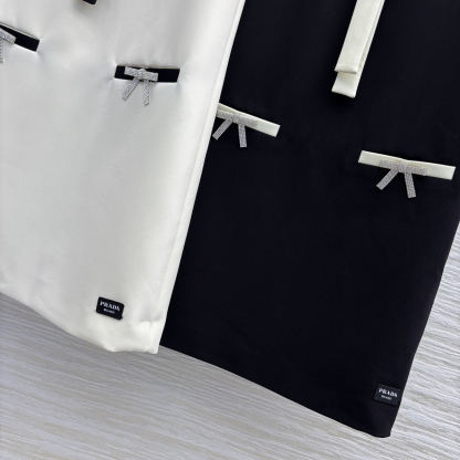 PRAD25SS Black and White Color Clash Vest Dress