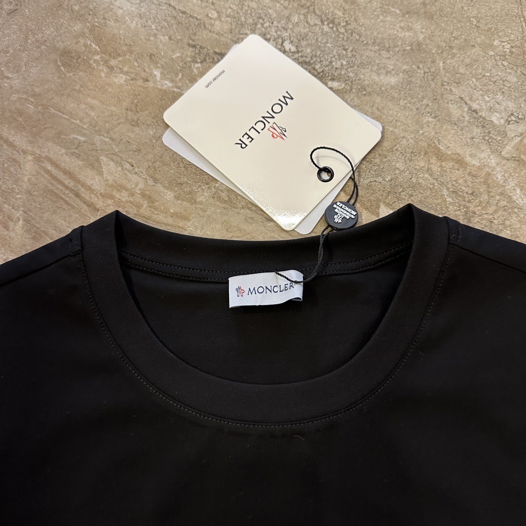 MK short-sleeved shirt