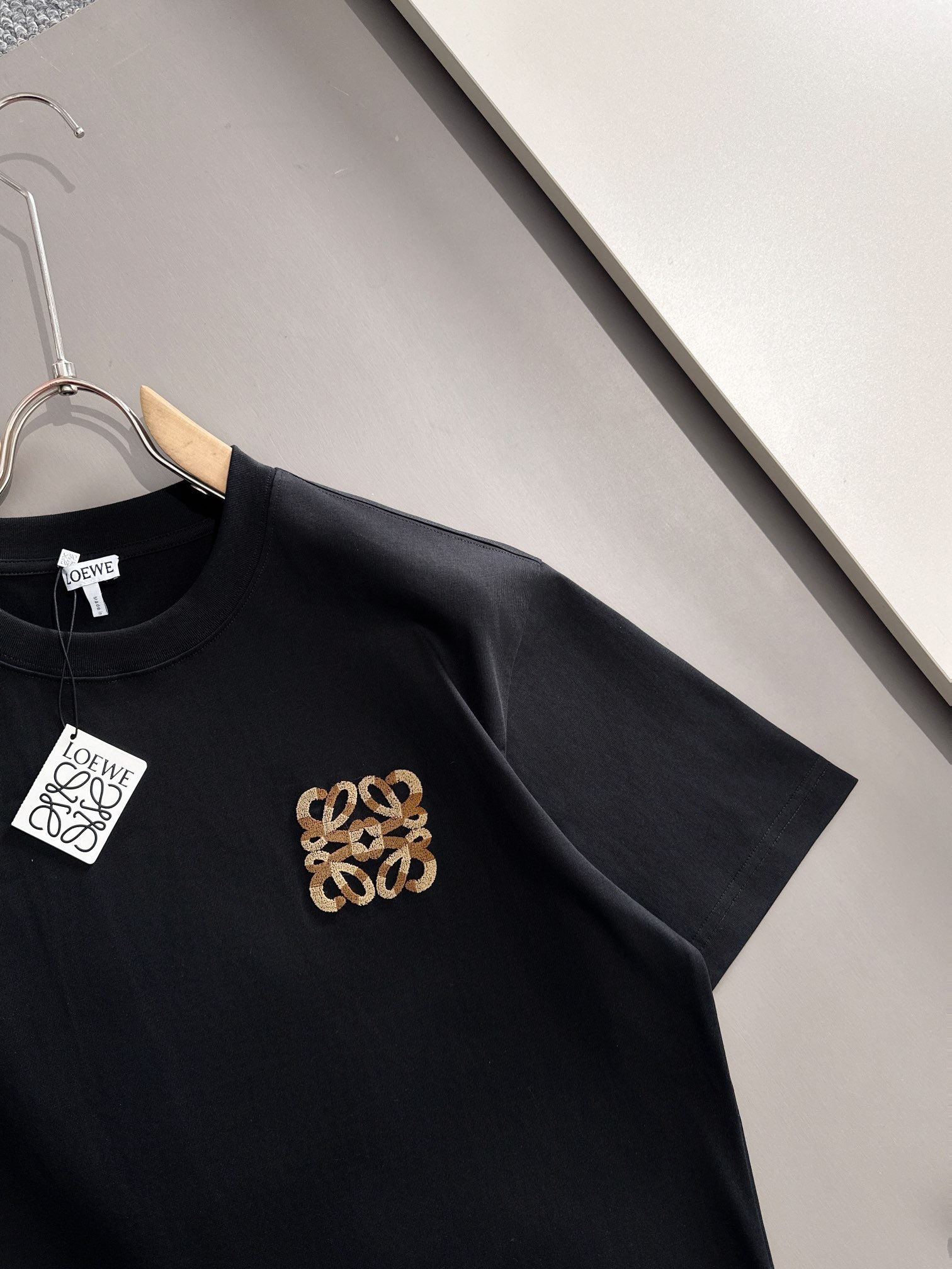 LEW short-sleeved shirt