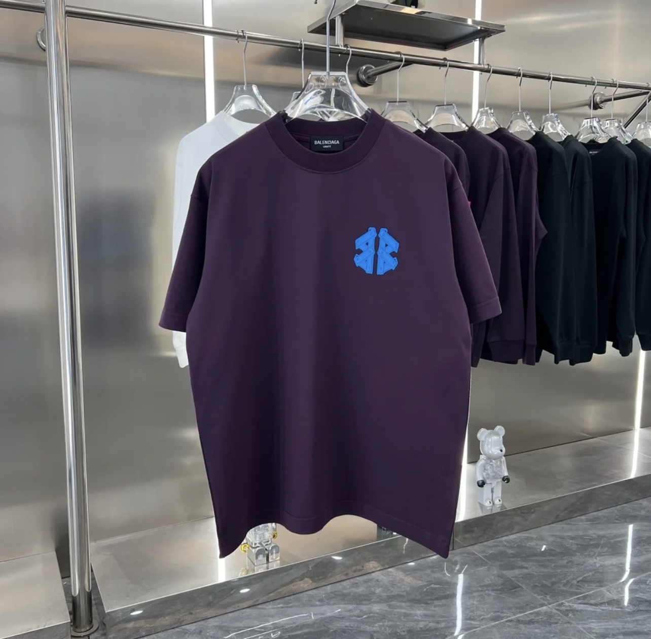 BA Back large letter short sleeved T-shirt