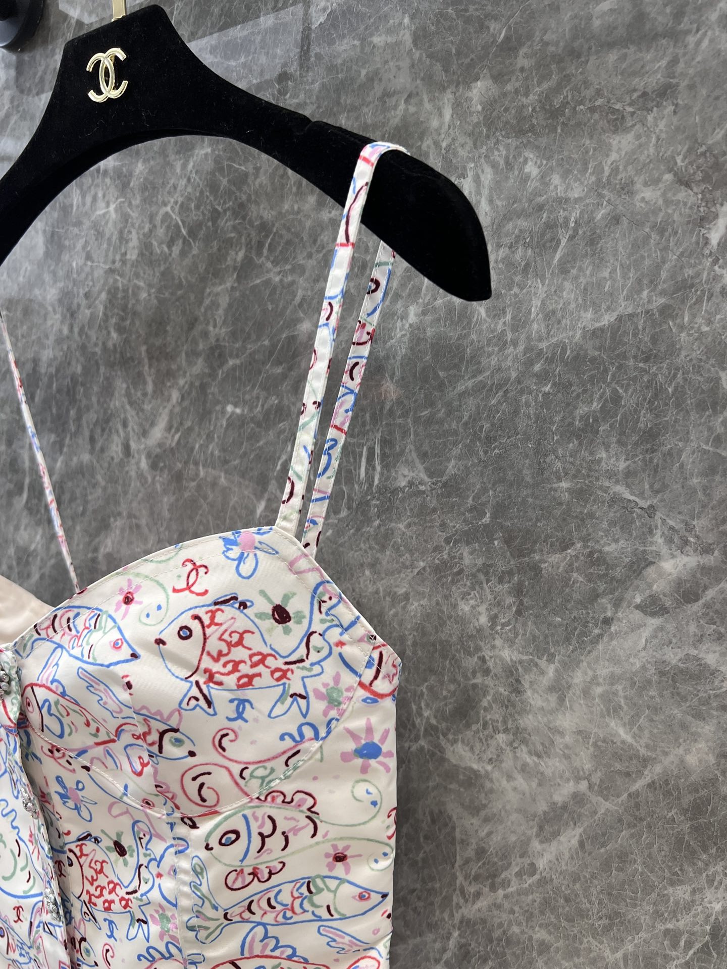 XX Full printed graffiti camisole