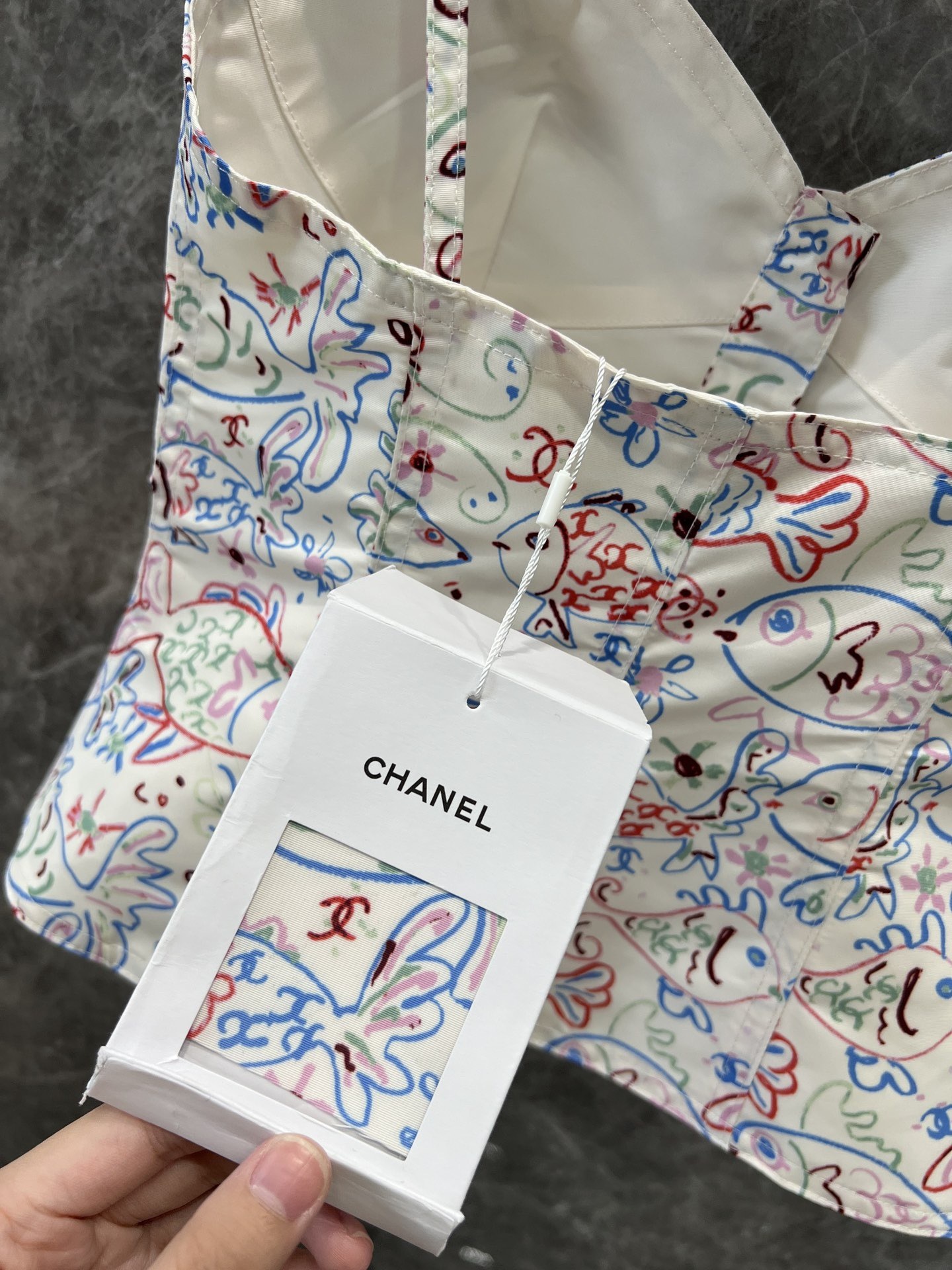 XX Full printed graffiti camisole