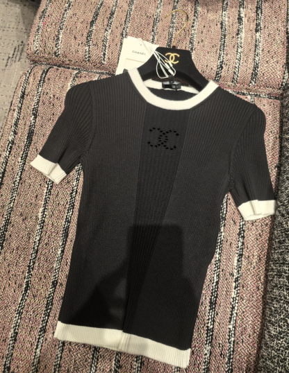 XX Hollow knit short sleeves