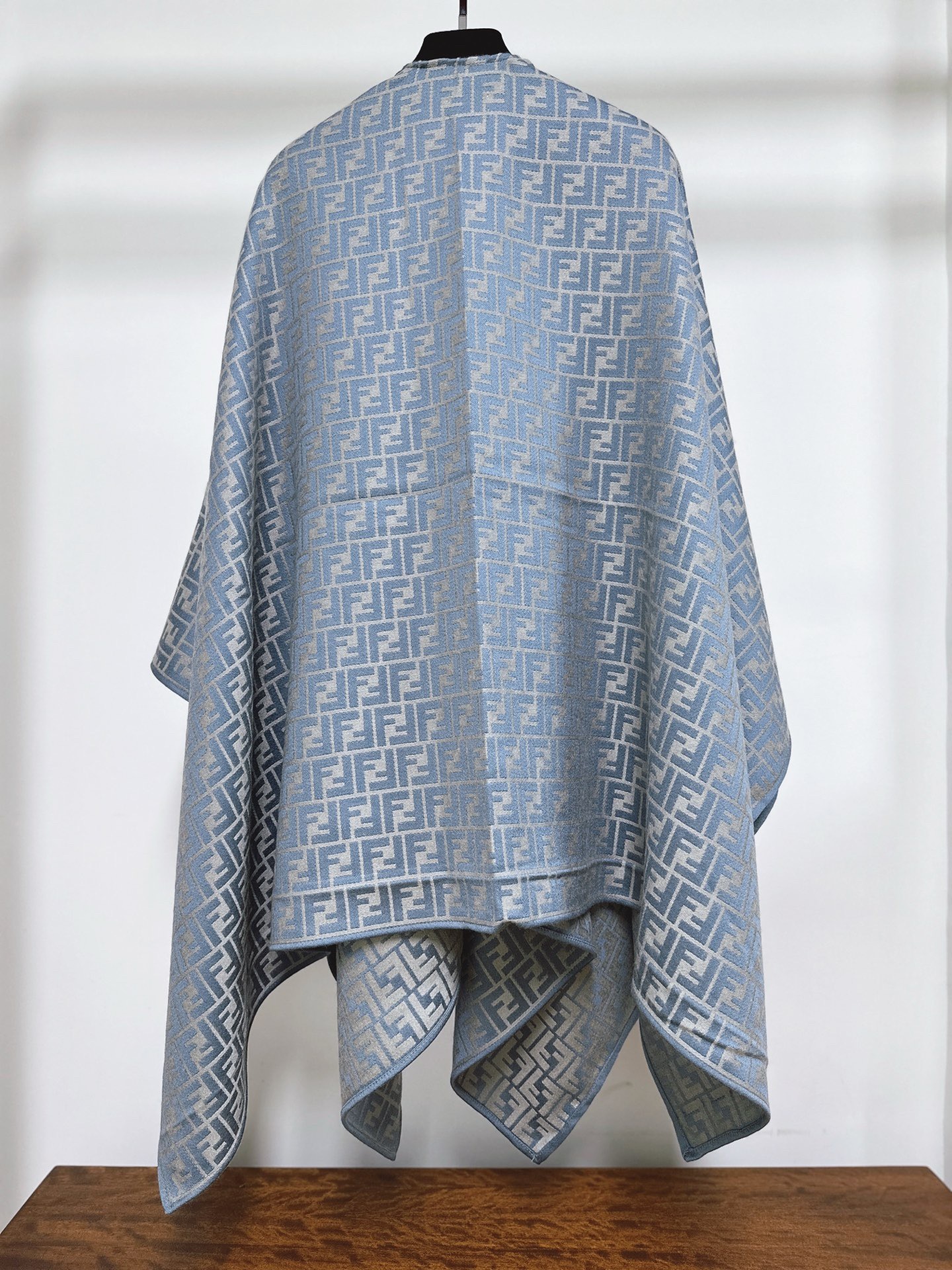 FEN 25SS Full printed tricolor shawl