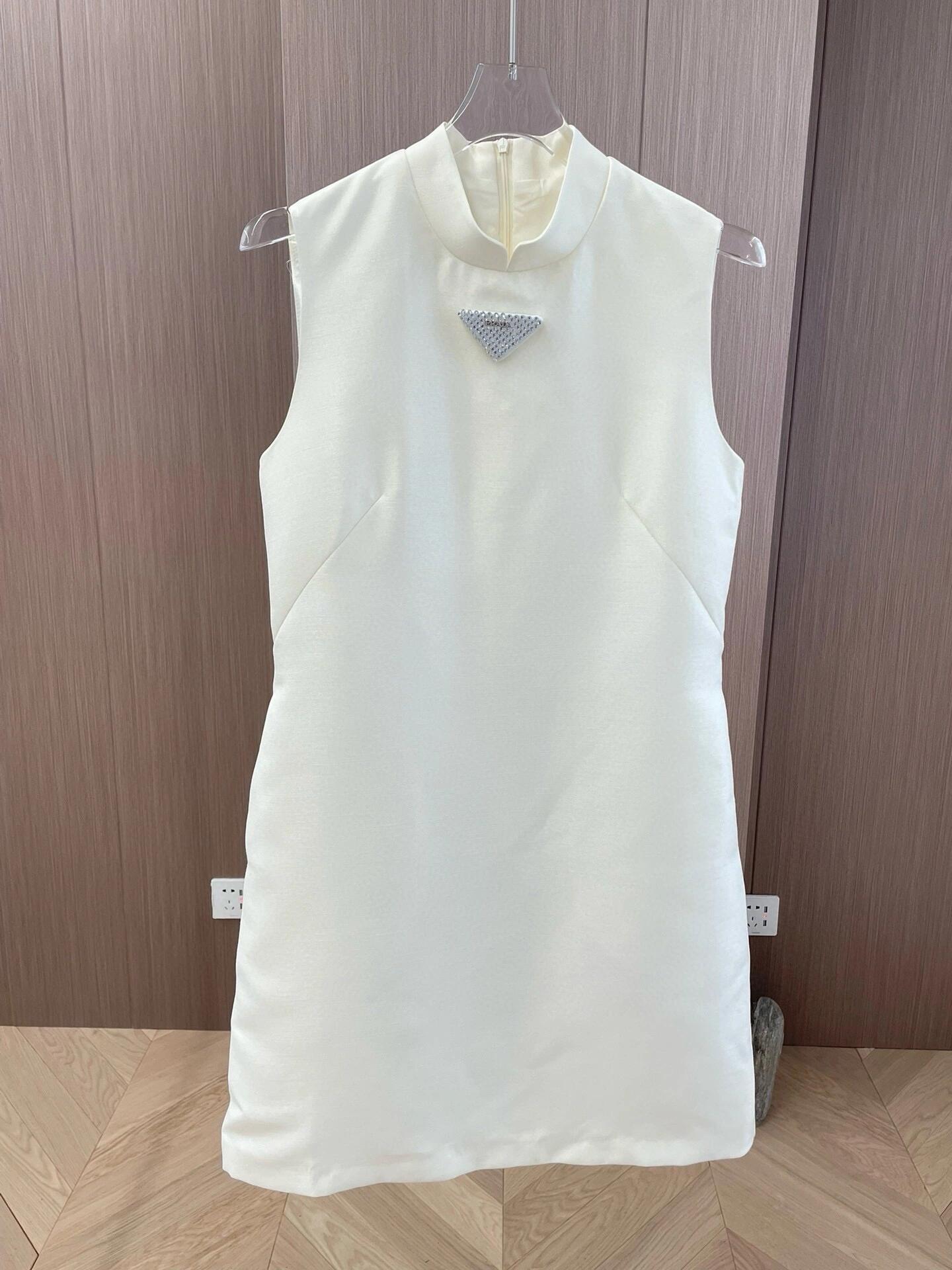 Pra 2025 Elegant Sleeveless Dress