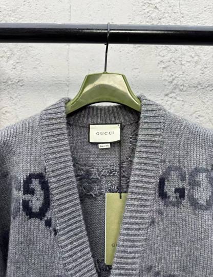 GG 25SS gradient knitted cardigan