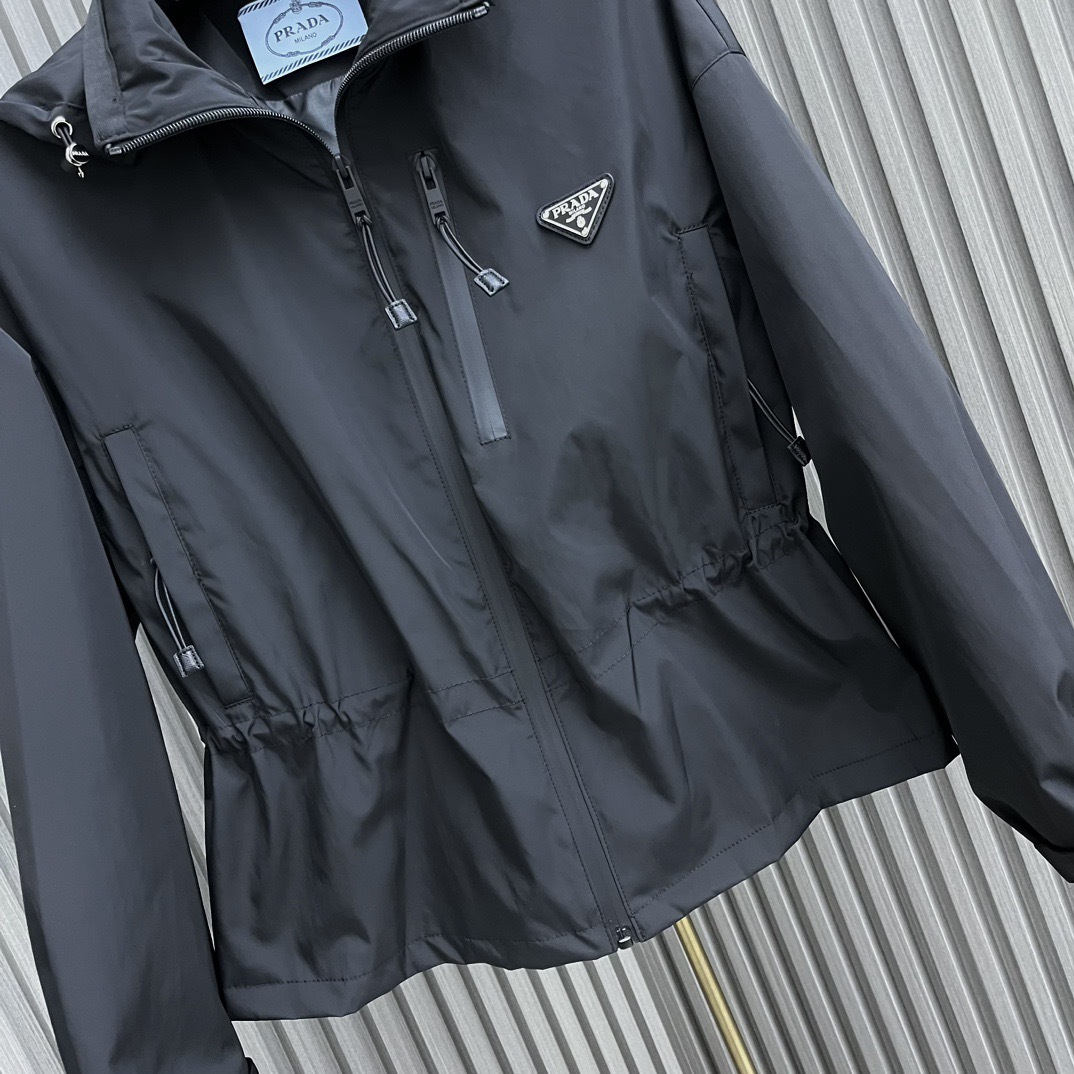 PP Classic triangle logo nylon assault suit