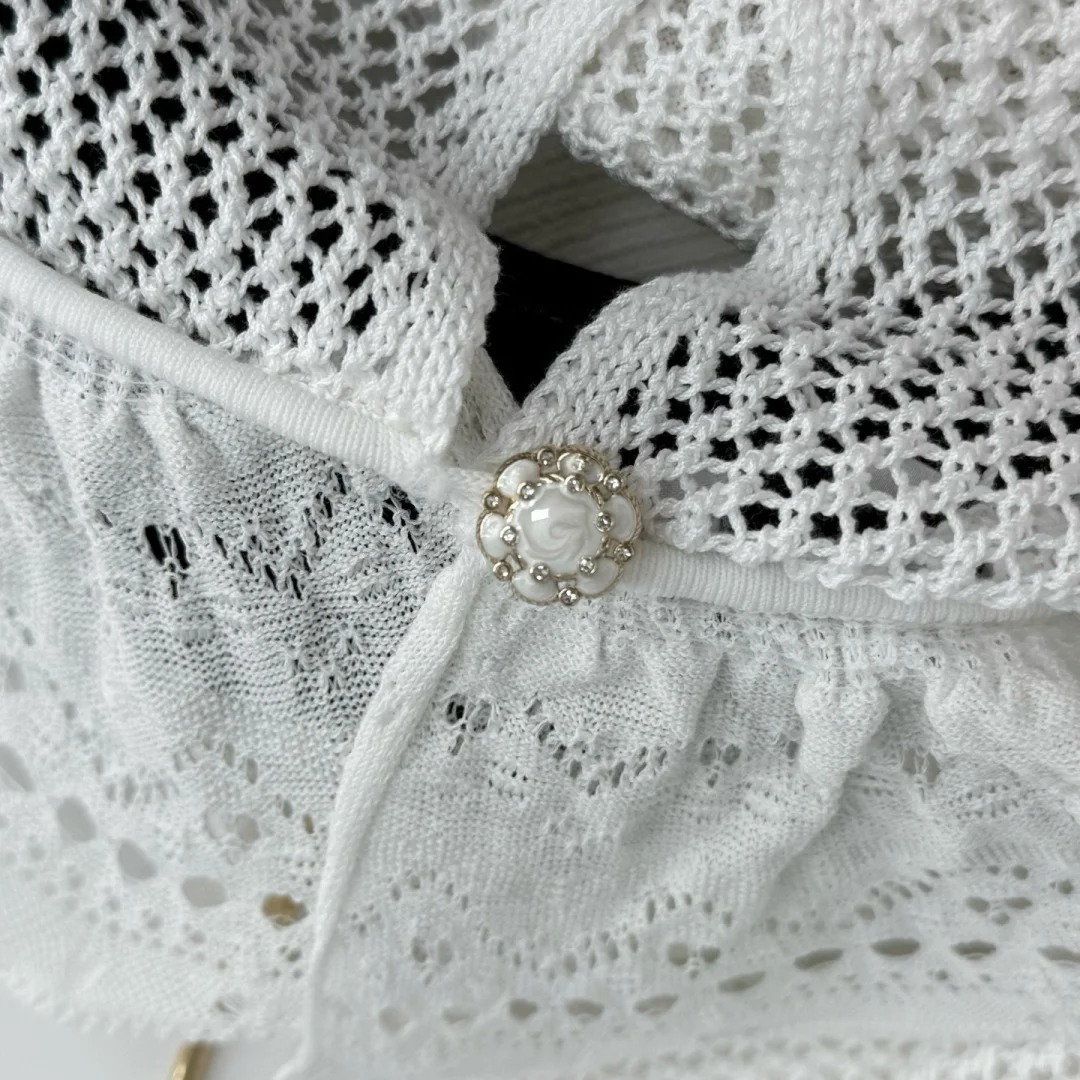 CHANE25SS Cutout Mesh Lace Neck Top