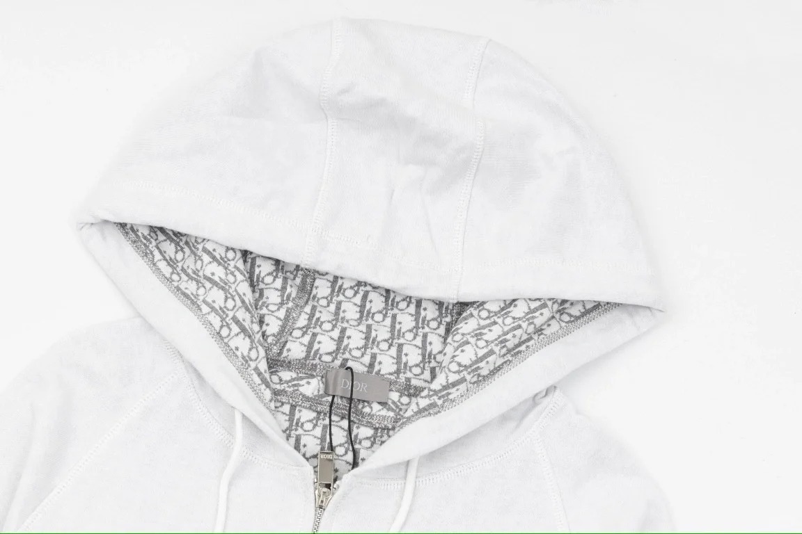 DIO Cashmere Hoodie Jacket