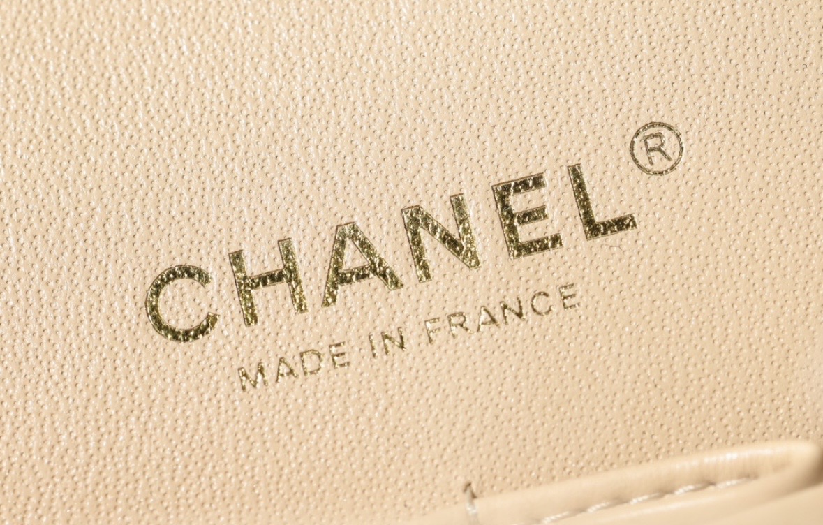 clssic flap medium sf