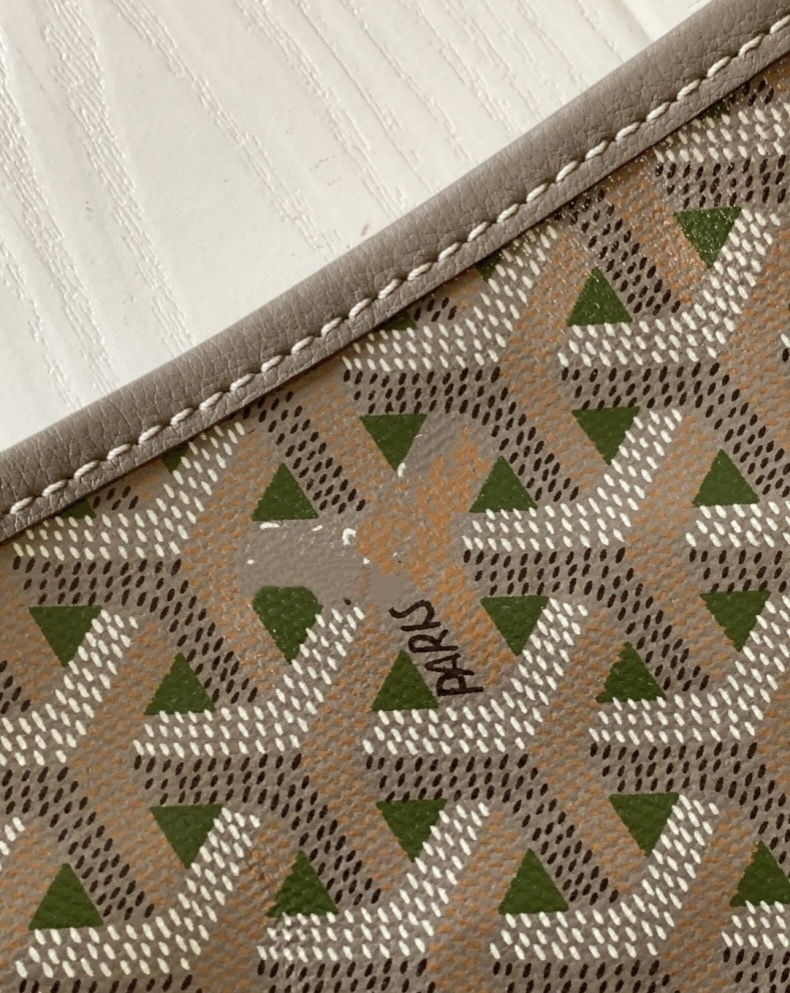 goyard  tote