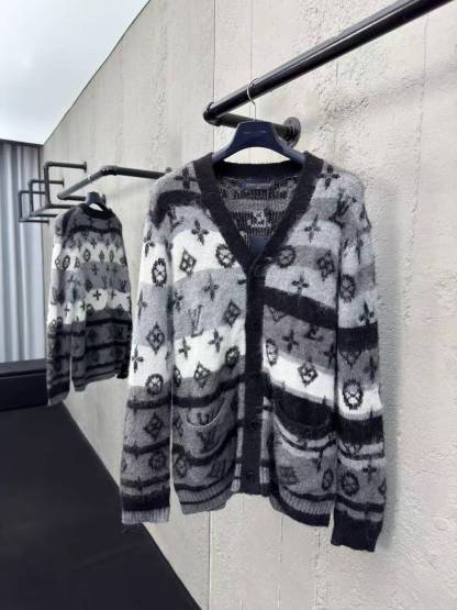 25SS 1VMohair cardigan