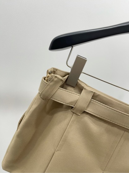 MM Pleated skirt with belt