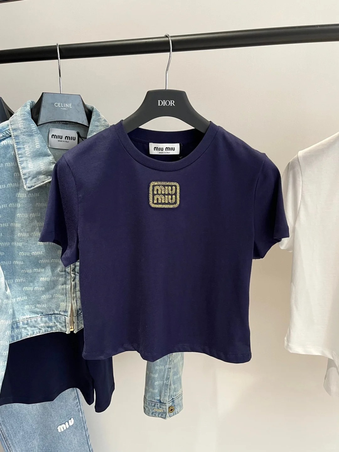 MIU25SS round neck minimalist logo T-shirt