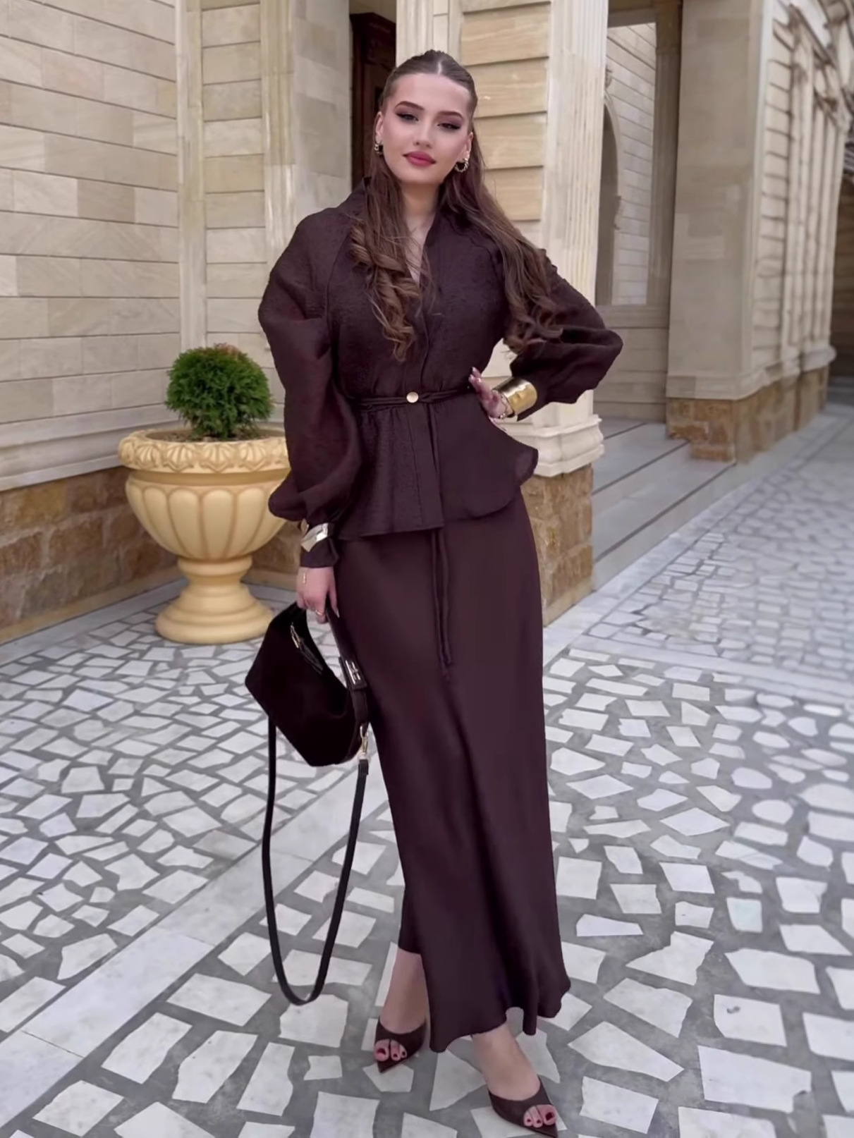 Elegant V-Neck Lantern Sleeve Set