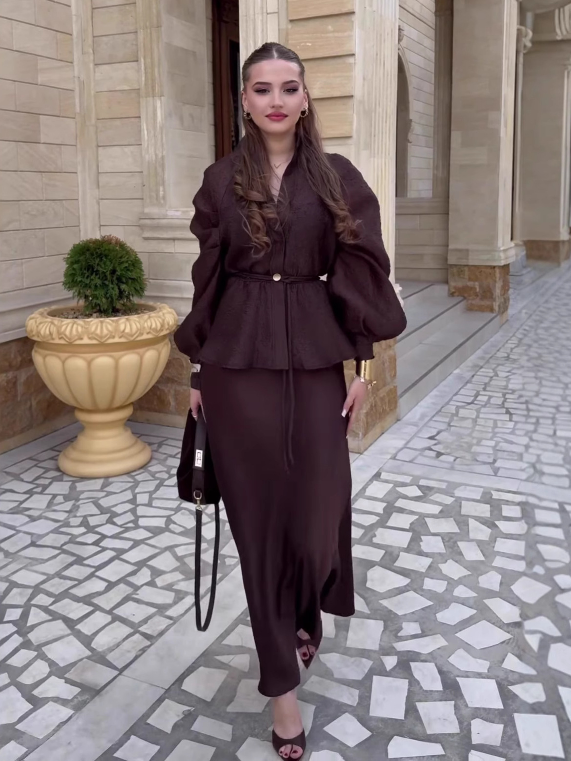 Elegant V-Neck Lantern Sleeve Set