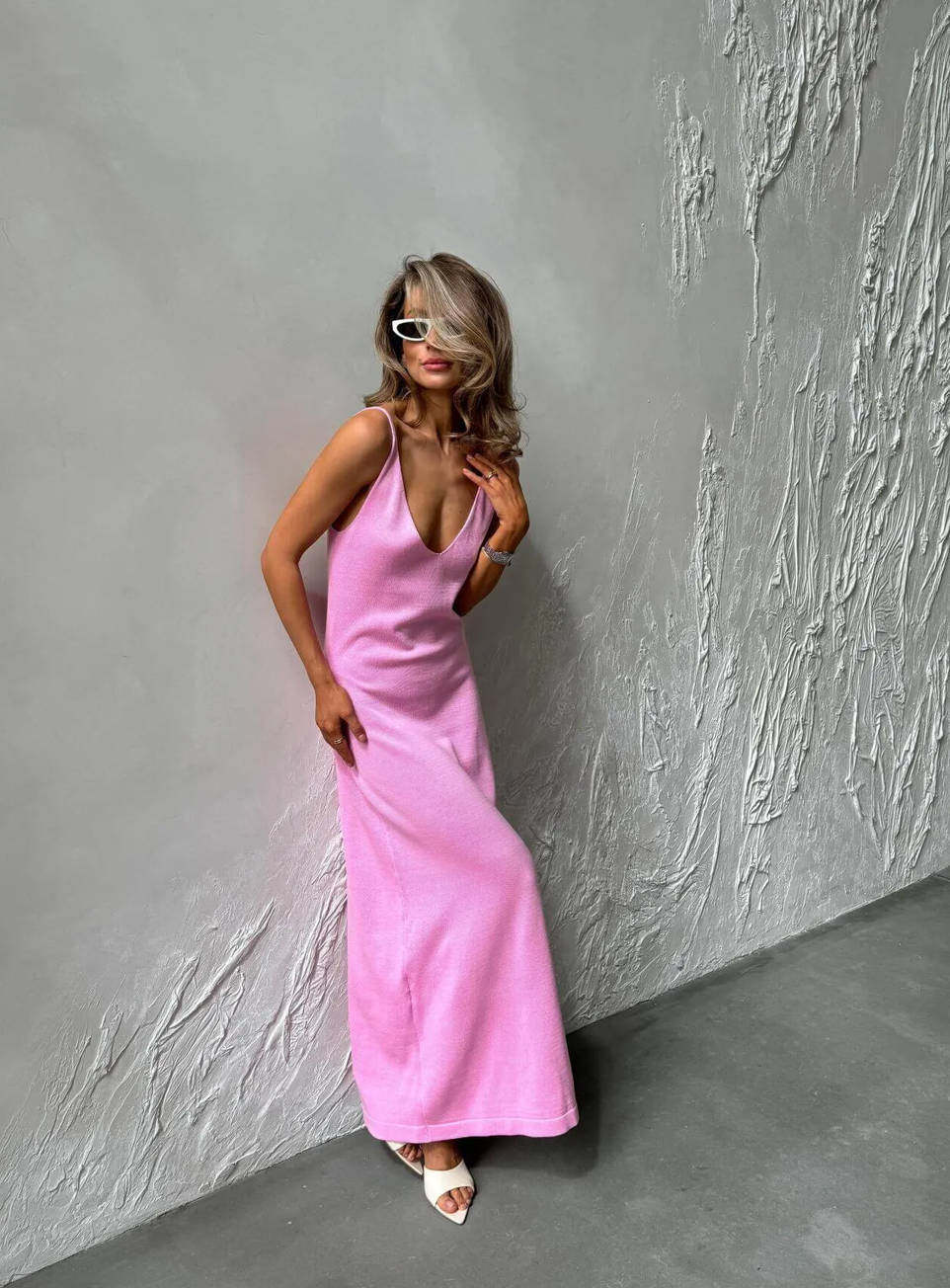 Effortless Snatched V Neck Knitted Maxi